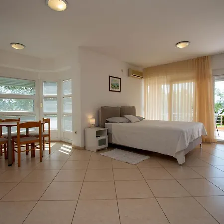Apartment Matas *