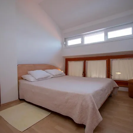 Apartment Matas *