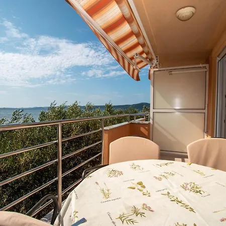 Apartment Matas *