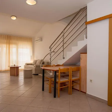 Apartment Matas Sukosan